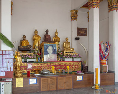 Wat Ratcha Khruet Wihan of Luang Phawphiphatrohmkahnee Images (DTHB2054)