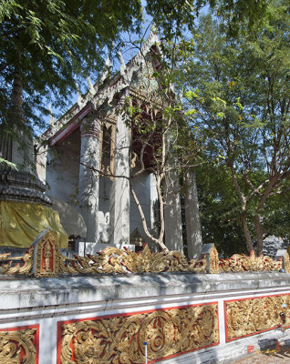 Wat Ratcha Khruet Large Wihan (DTHB0892)