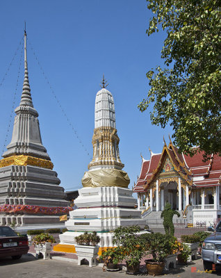 Wat Ratcha Khruet Phra Prang Phraya Pichai Racha and Phra Chedi (DTHB0890)