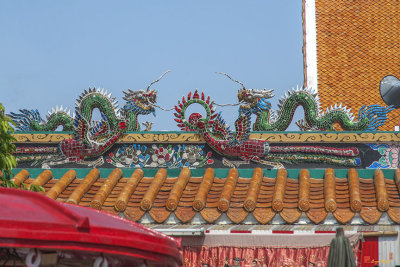 San Jao Pho Khao Tok Dragon and Phoenix Roof (DTHB2058)