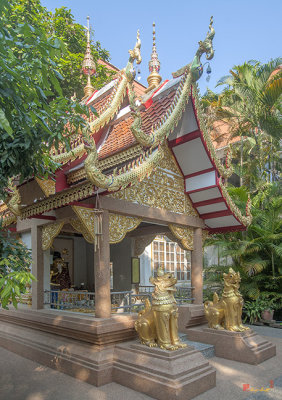 Wat Fa Ham Ong Borom Ma Kru Ruesi (Great Hermit) Shrine (DTHCM1358)