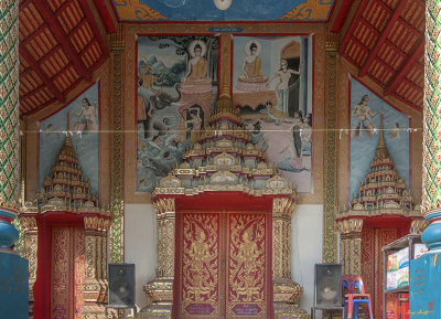 Wat Kha Chao Phra Wihan Entrance (DTHCM1367)