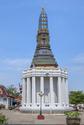 Wat Intharam Phra Prang West (DTHB2092)