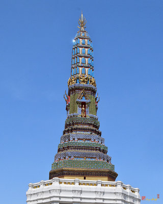 Wat Intharam Phra Prang West (DTHB0907)