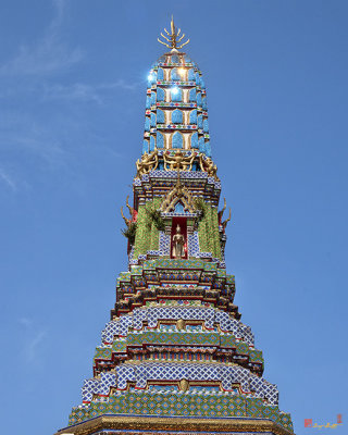 Wat Intharam Phra Prang East (DTHB0908)