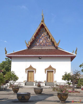 Wat Intharam Hall (DTHB0911)