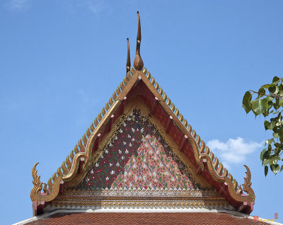 Wat Intharam Hall Gable (DTHB0914)