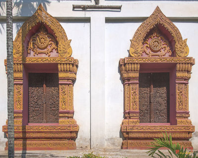 Wat Tha Luk Phra Ubosot Windows (DTHCM1417)