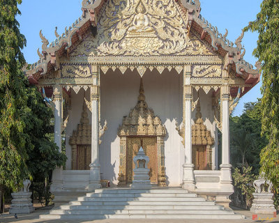 Wat Kamat Phra Ubosot Entrance (DTHCM1507)