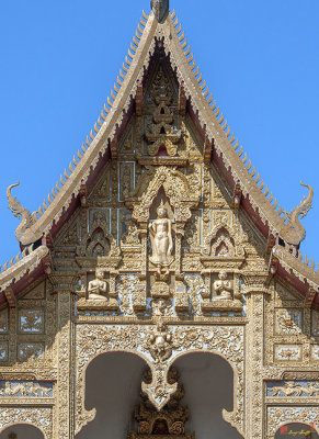 Wat Kumpa Pradit Phra Wihan Gable (DTHCM1660)