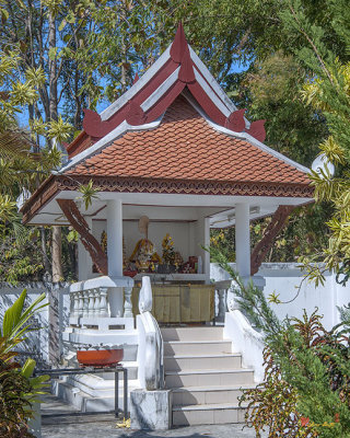 Wat Sara Chatthan Shrine (DTHCM1726)