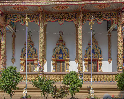 Wat Chedi Mae Krua Windows of Wihan to Honor His Majesty (DTHCM1845)
