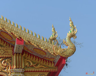 Wat Si Ngam Phra Wihan Makara and Naga Roof Finial (DTHCM1910)
