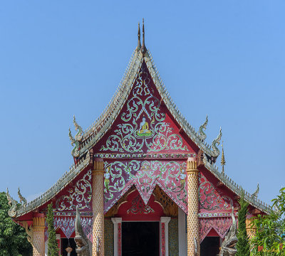 Wat Rom Luang Phra Wihan Gable (DTHCM1914)