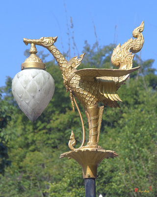 Wat Pa Neramit Mae Taeng Golden Swan Lamp Post (DTHCM2074)