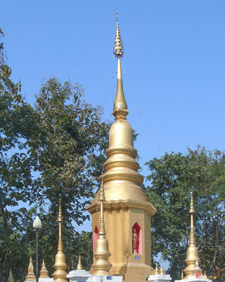 Wat Siritham Mongkon Phra That Chedi Pinnacle (DTHCM2081)