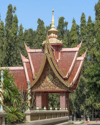 Wat Thung Luang Phra Ubosot Buddha Image Gallery (DTHCM2120)