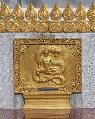 Wat Phra That Doi Saket Phra That Chedi Golden Plaque (DTHCM2171)