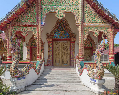 Wat Pho Thong Charoen Phra Wihan Entrance (DTHCM2220)