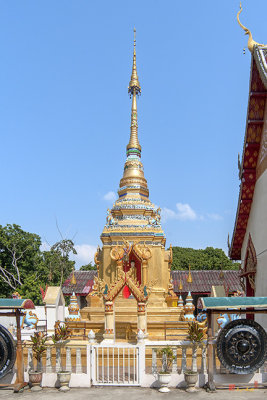 Wat Pho Thong Charoen Phra That Chedi (DTHCM2225)