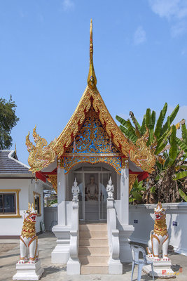 Wat San Pu Loei Monk Shrine (DTHCM2292)