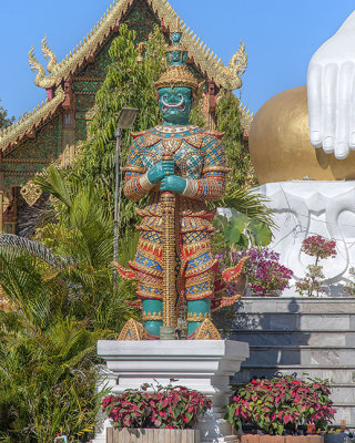 Wat Phra That Doi Kham Phra Buddha Napeesipinkarat Guardian Giant (DTHCM2375)