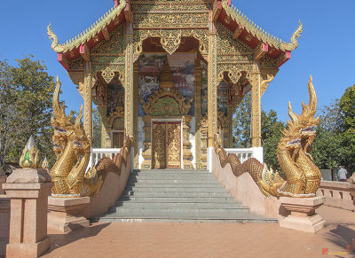 Wat Phra That Doi Kham Phra Ubosot Entrance (DTHCM2380)