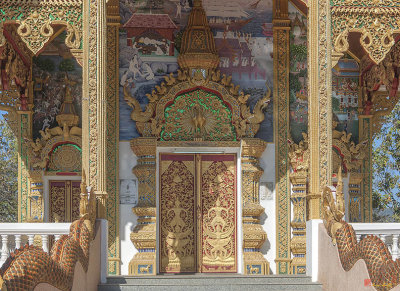 Wat Phra That Doi Kham Phra Ubosot Entrance Painting and Doors (DTHCM2381)