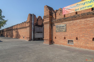 Ancient Chiang Mai Wall Tha Phae Gate (DTHCM2507)