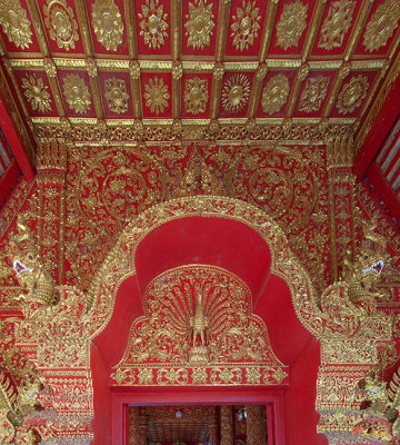 Wat Phra That Lampang Luang Phra Wihan Door Lintel (DTHLA0058)
