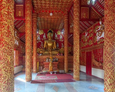 Wat Phra That Lampang Luang Phra Wihan Interior (DTHLA0059)