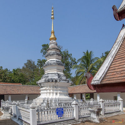 Wat Lai Hin Luang Phra Chedi (DTHLA0117)