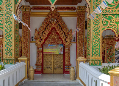 Wat Tha Pha Phra Wihan Entrance (DTHLA0137)