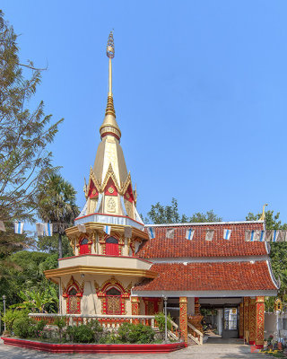 Wat Tha Pha Rattanakosin Chedi (DTHLA0143)