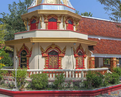 Wat Tha Pha Rattanakosin Chedi Base (DTHLA0150)
