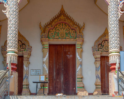 Wat Si Bun Chu Wang Hai Phra Wihan Doors (DTHLU0464)