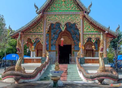 Wat Phan Ta Koen Phra Ubosot Entrance (DTHLU0476)