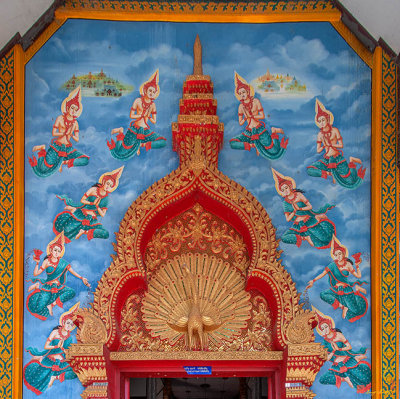 Wat Phan Ta Koen Phra Ubosot Door Lintel and Entrance Painting (DTHLU0479)