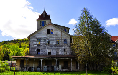 Old Resort 