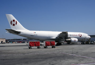 AERO_UNION_AIRBUS_A300F_LAX_RF.jpg