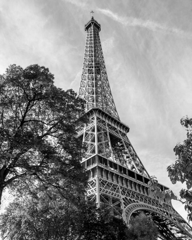 tower b+w.jpg