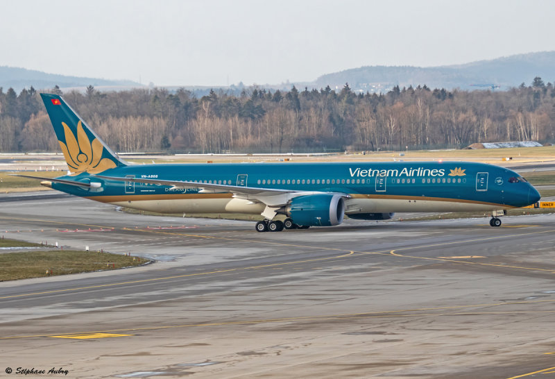 Boeing 787-9 Dreamliner Vietnam Airlines VN-A868