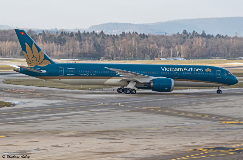 Boeing 787-9 Dreamliner Vietnam Airlines VN-A868