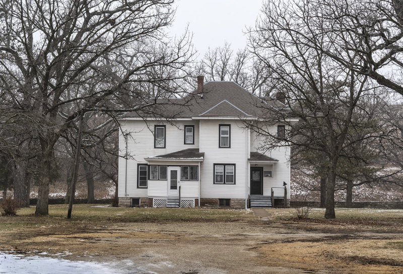 Pioneer Bluffs Museum, Rear