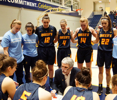 Queen's vs Laurentian 02299 copy.jpg