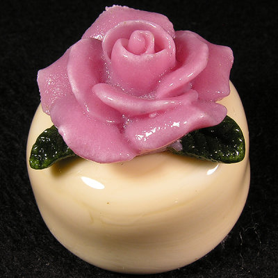 Rose Cream Size: 1.29 Price: SOLD