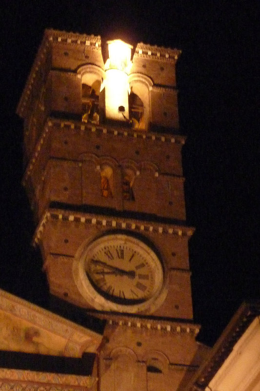 Sta Maria Trastevere clocktower