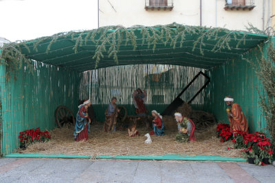 A very large nativity scene was outside the large duomo!