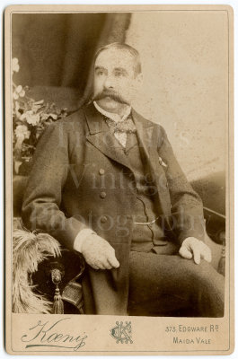 Victorian Cabinet Card Photo