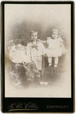 Victorian Cabinet Card Photo